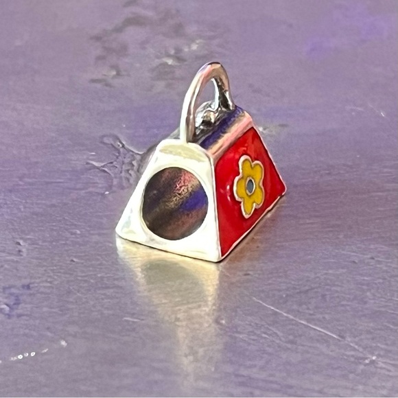 HELLO KITTY💥Kay Jewelers Hello Kitty Enameled Italian Sterling Silver Mini Charm - Picture 3 of 9